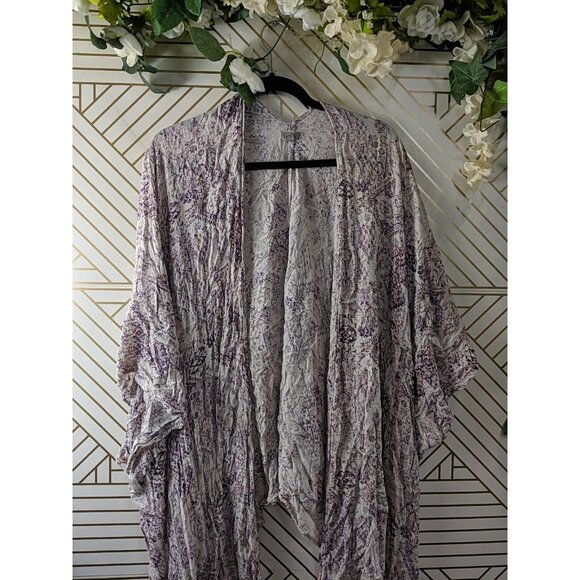 URBAN OUTFITTERS ECOTE Women's Kimono Open Front Shawl Boho ONE SIZE - Picture 2 of 9